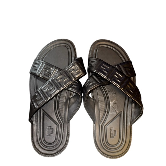 Men’s Black FENDI Slides US Size 11 - Picture 3 of 4